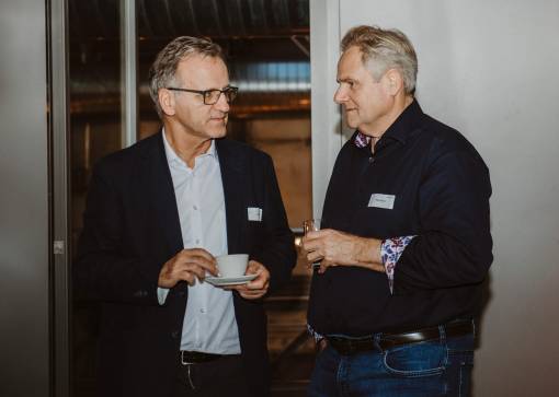 Carlo Vercelli, Geschäftsleiter JardinSuisse, im Gespräch mit Peter Richard, 
Winkler Richard Naturgarten. 